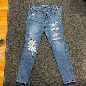 American Eagle High Rise Jegging